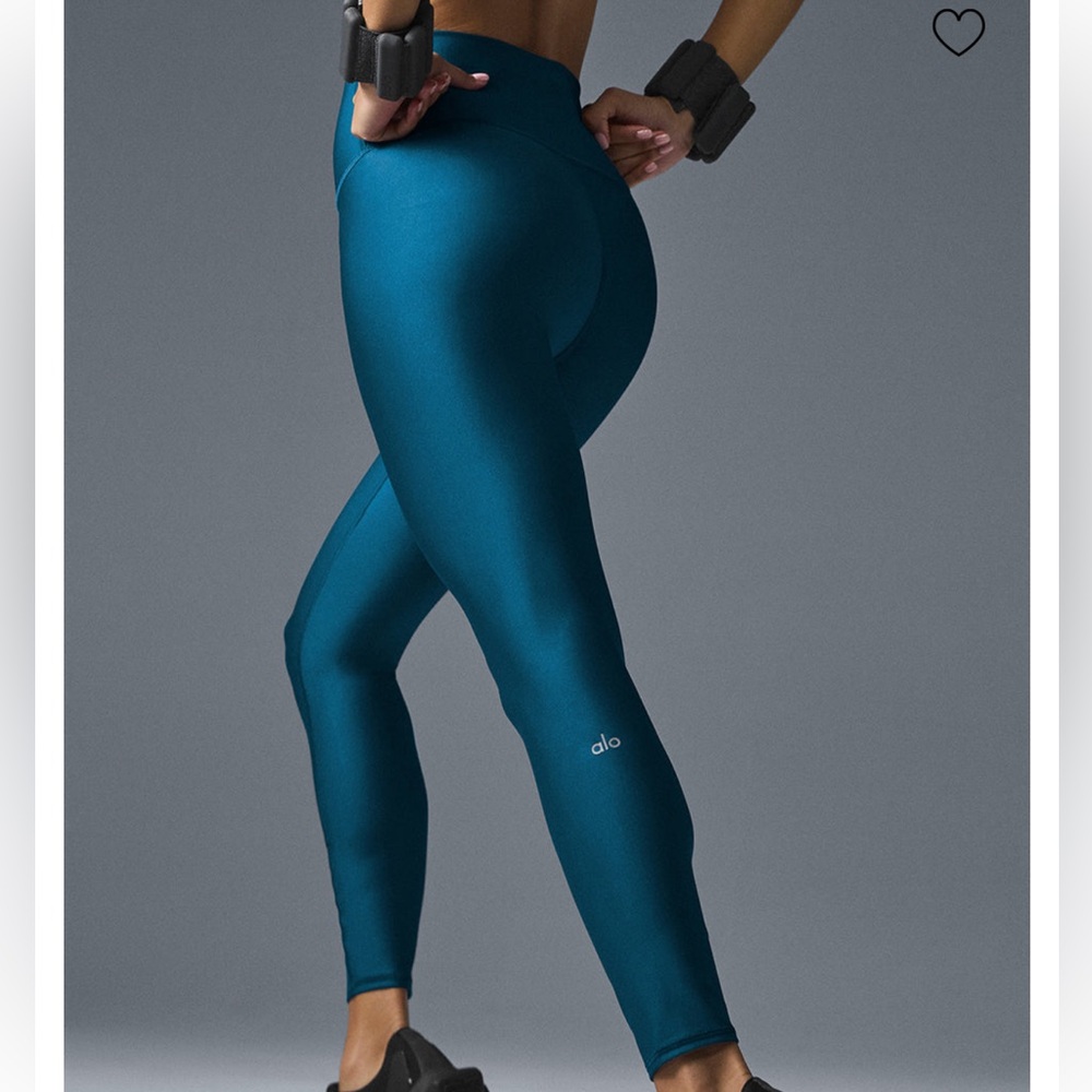 NWT Alo Yoga  High Waist Airlift Leggings in Eclipse Blue (full length 28”)